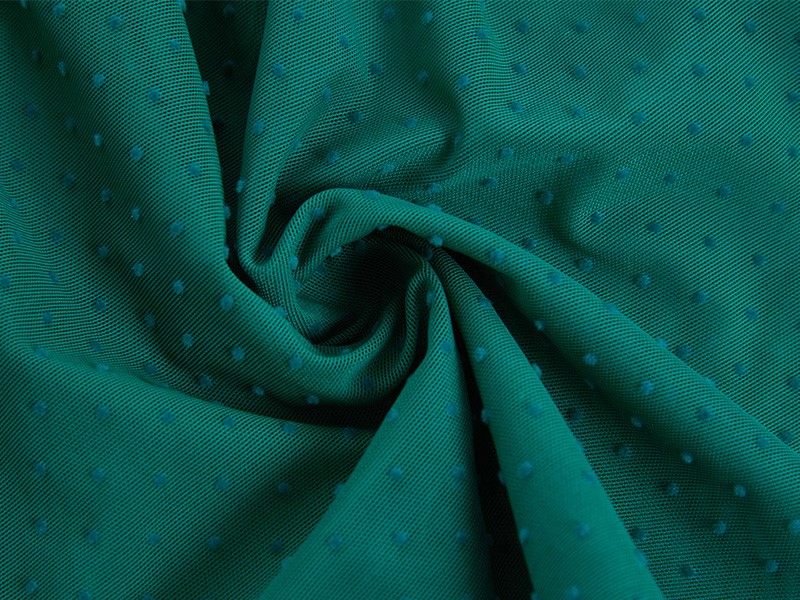 3 3